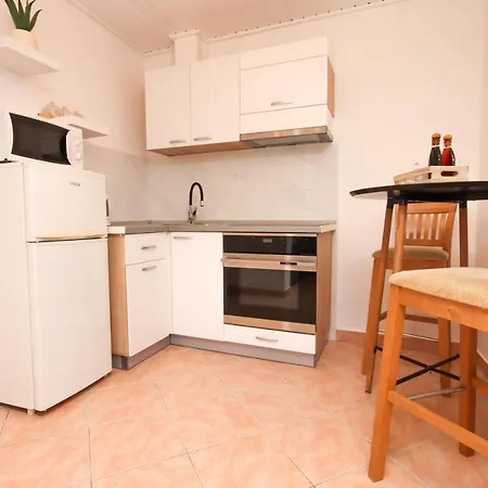 Radovac Apartment *