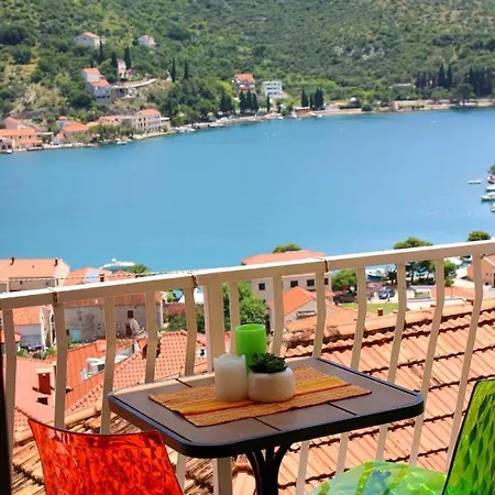 Radovac Apartamento *